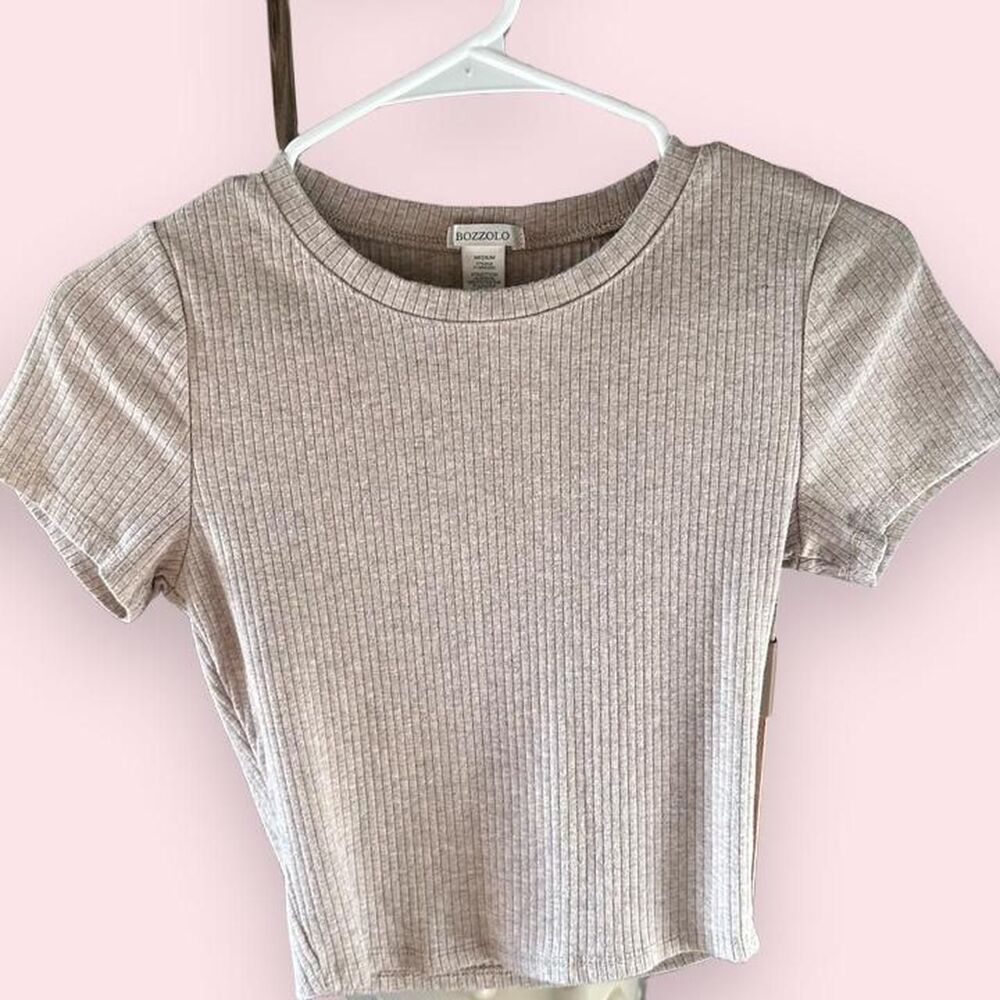 Bozzolo Women's Tan and Pink Crop-top
